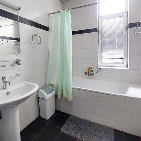 City Center 2Bdr Apartment Near Rustaveli Av. Тбилиси Экстерьер фото