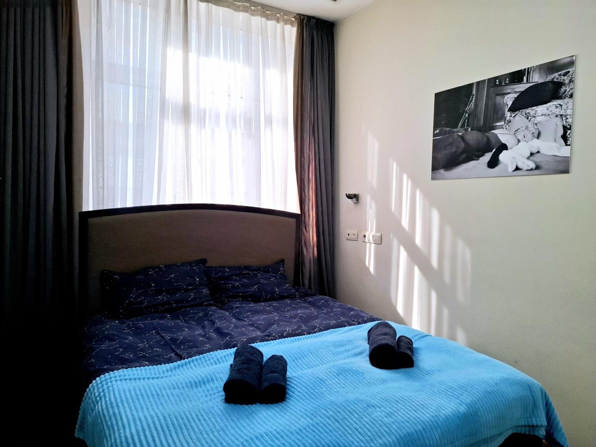 Center 2bdr Near Rustaveli Av. Apartment Tbilisi